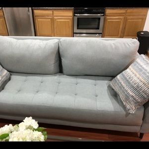 Sofa set